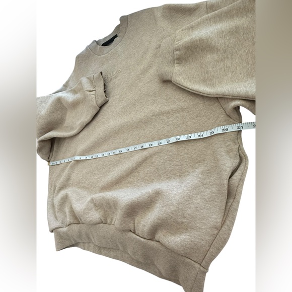 Fear of God Essentials Men's Tan Neutral Logo Sweatshirt Pockets- Medium - Picture 4 of 12